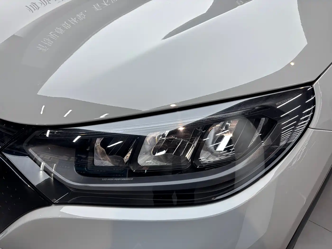 MERCEDES-BENZ EQE SUV