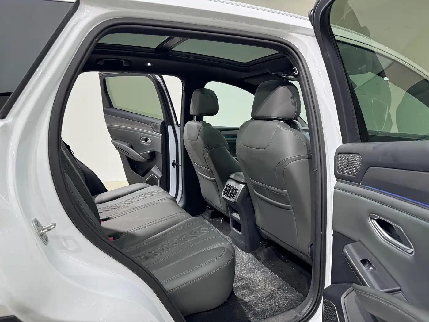 BYD Song L DM-i 2025 2025 Smart Drive 160km Premium