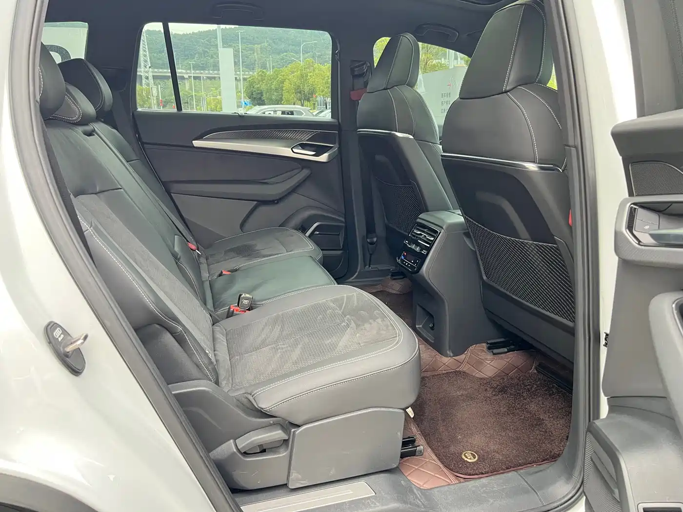 Audi Q6 2025 2024 45 TFSI quattro Qi Yun Flying Rider Package 7-seater