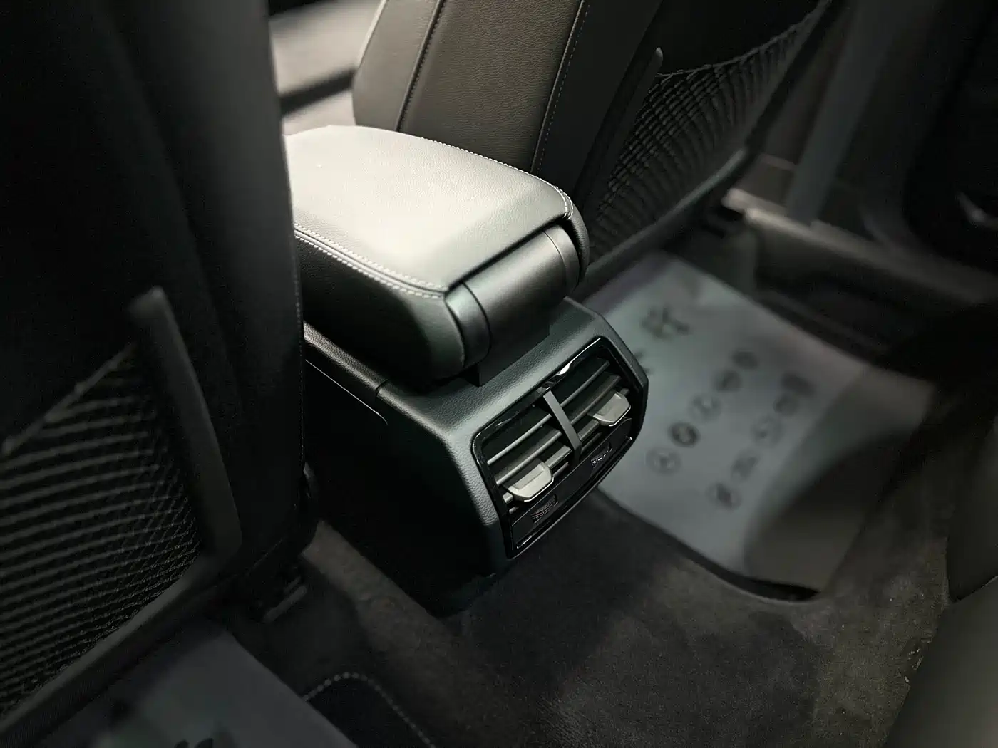 Audi Q3 2022 35 TFSI Fashion Dynamic фото 17