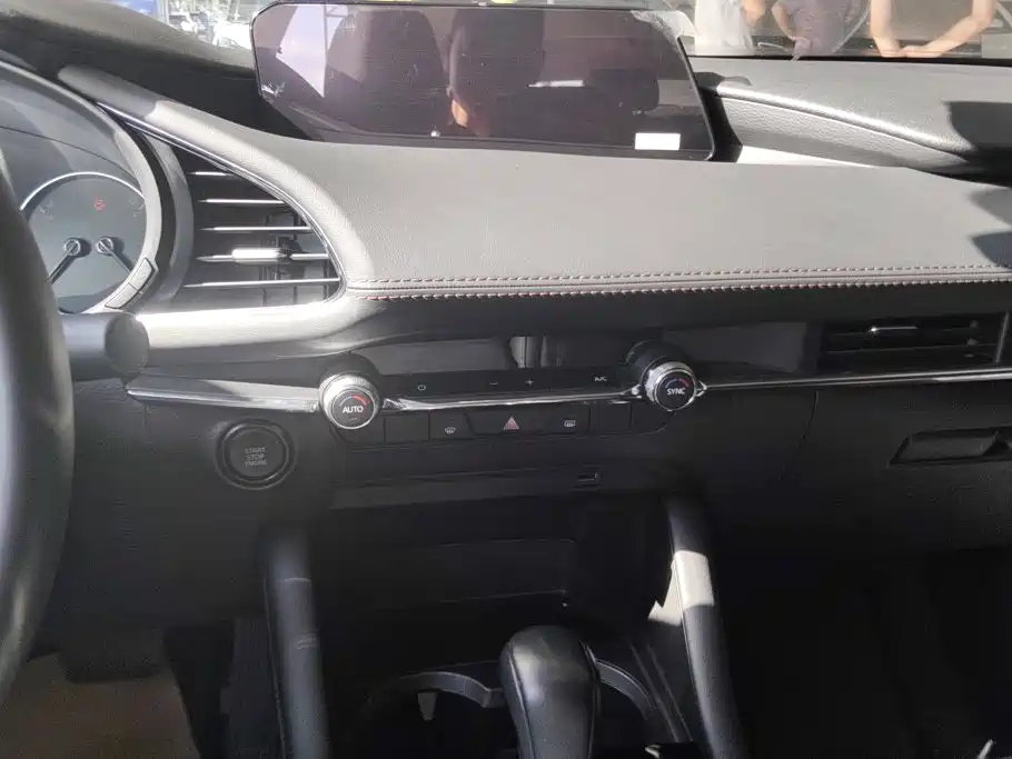 Mazda Mazda 3 2025 2024 2.0L Automatic Premium Prestige Edition