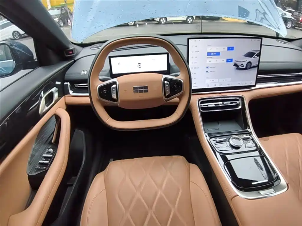 Geely Galaxy Galaxy A7 2025 EM-i фото 11