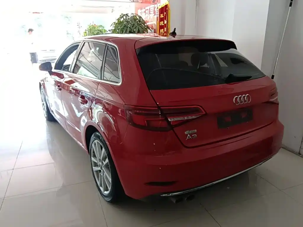 Photo 5 - Audi A3
