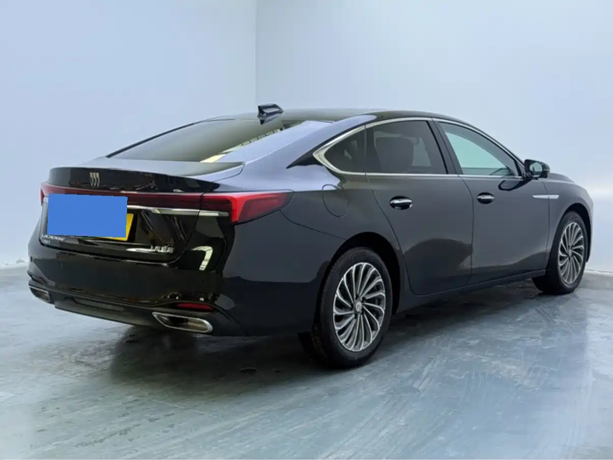 2025 Buick LaCrosse