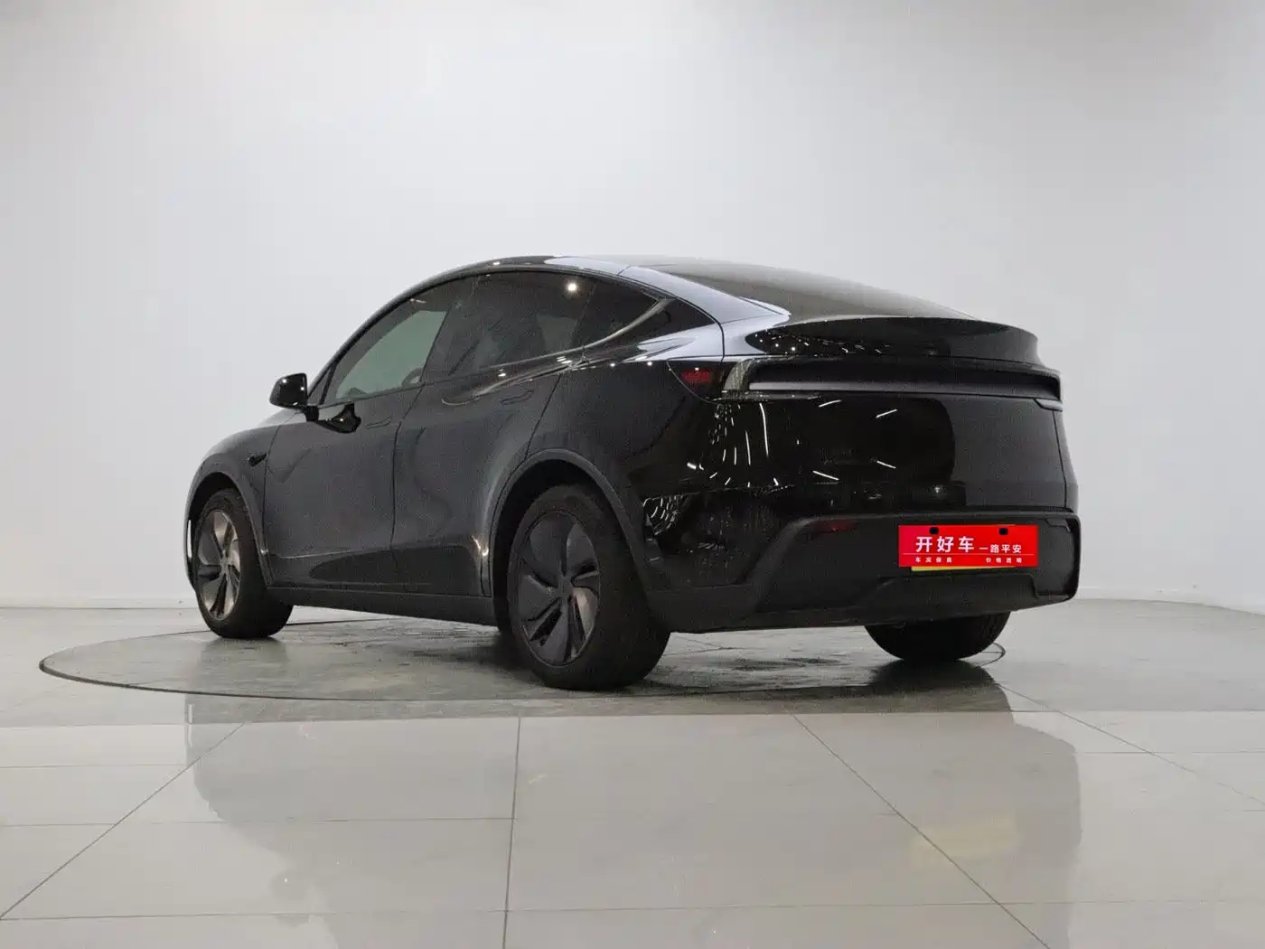 Tesla Model Y 2026 2026 Long Range Rear-Wheel Drive