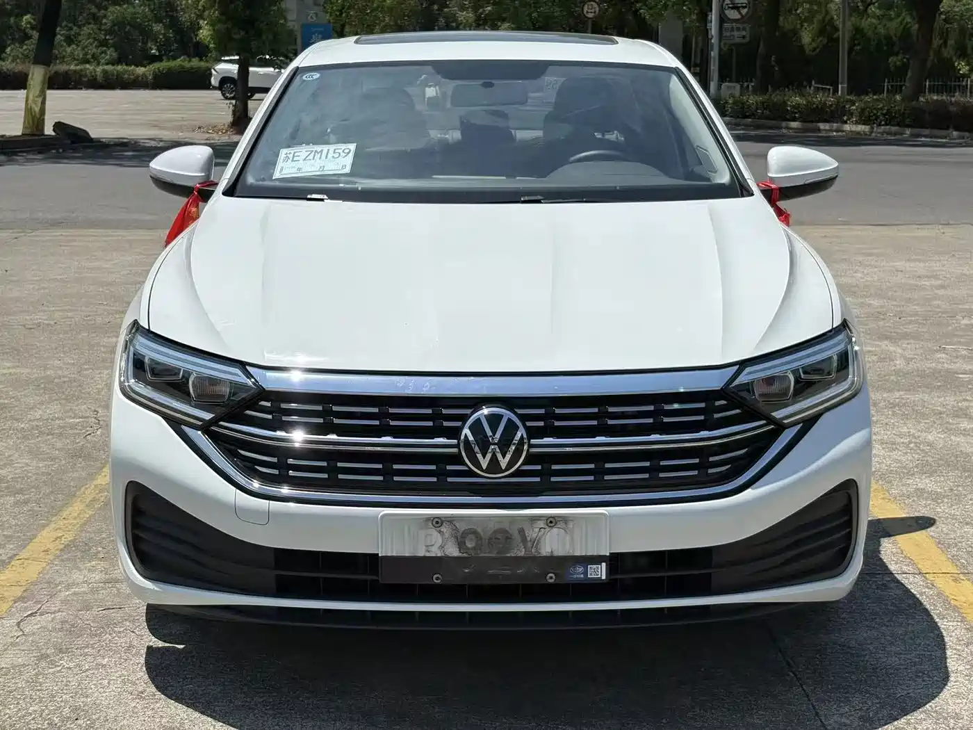 Фото 2 - Volkswagen Sagitar