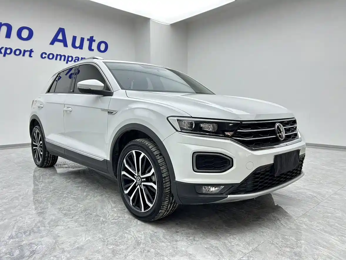 Фото 3 - Volkswagen T-ROC