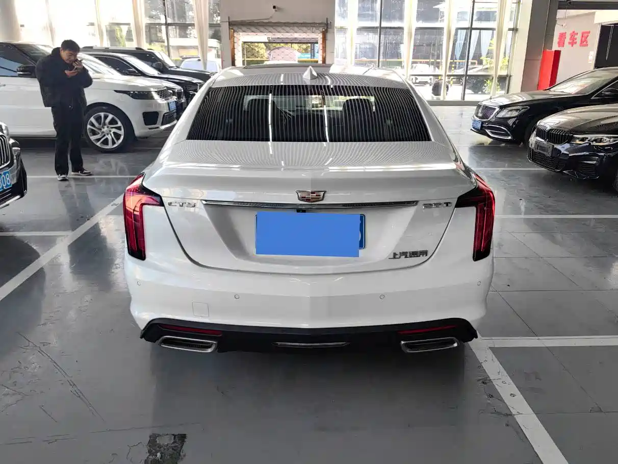 CADILLAC CT5