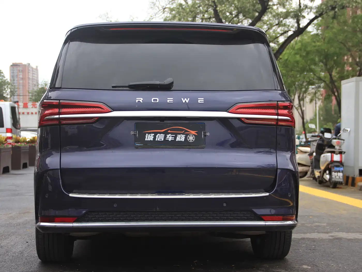 Roewe iMAX8 2022 400TGI Flagship фото 8