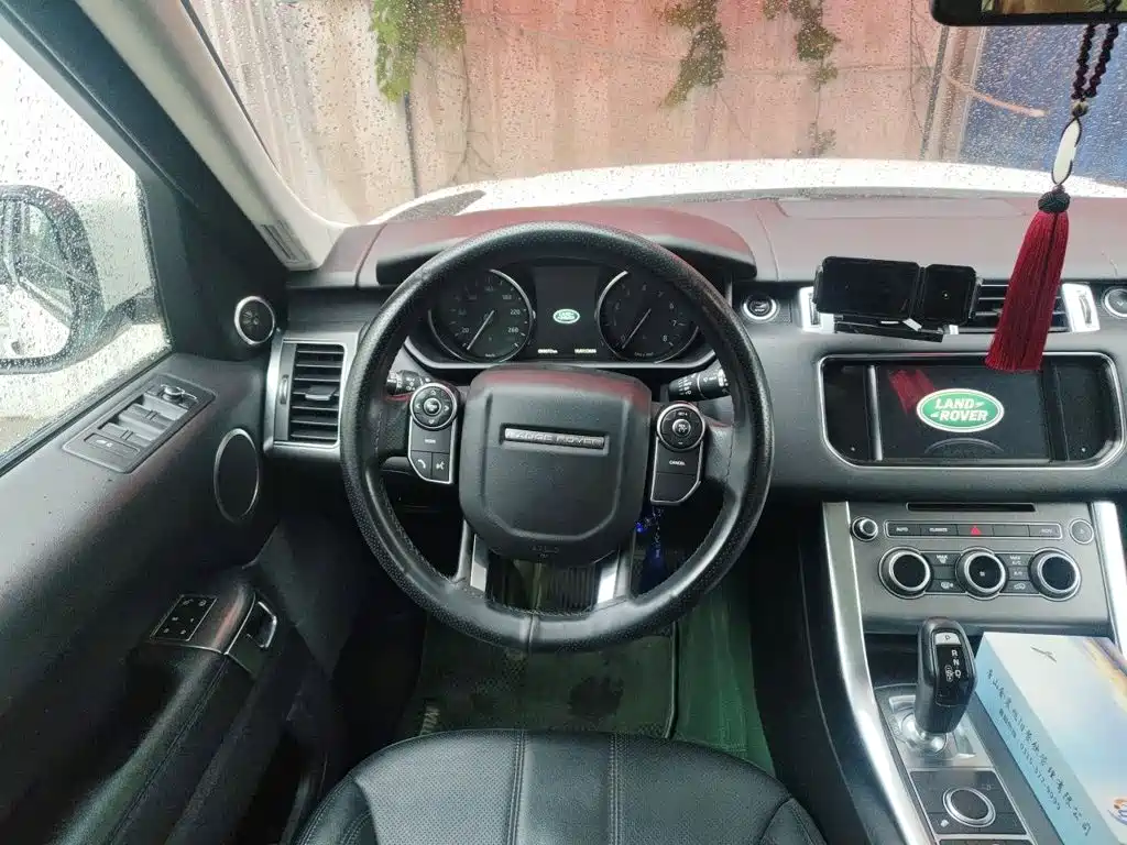Фото 3 - Land Rover Range Rover Sport