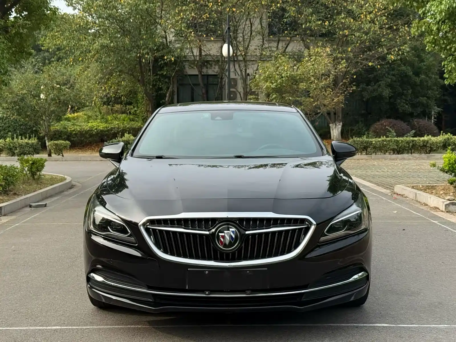 Фото 2 - Buick LaCrosse