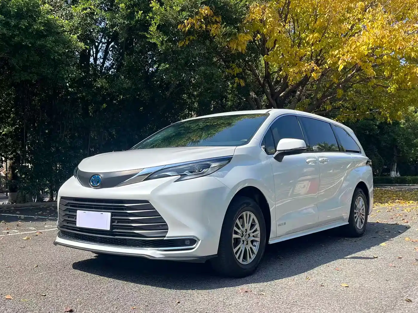 Toyota Sienna 2024 2.5L Hybrid Comfort Edition