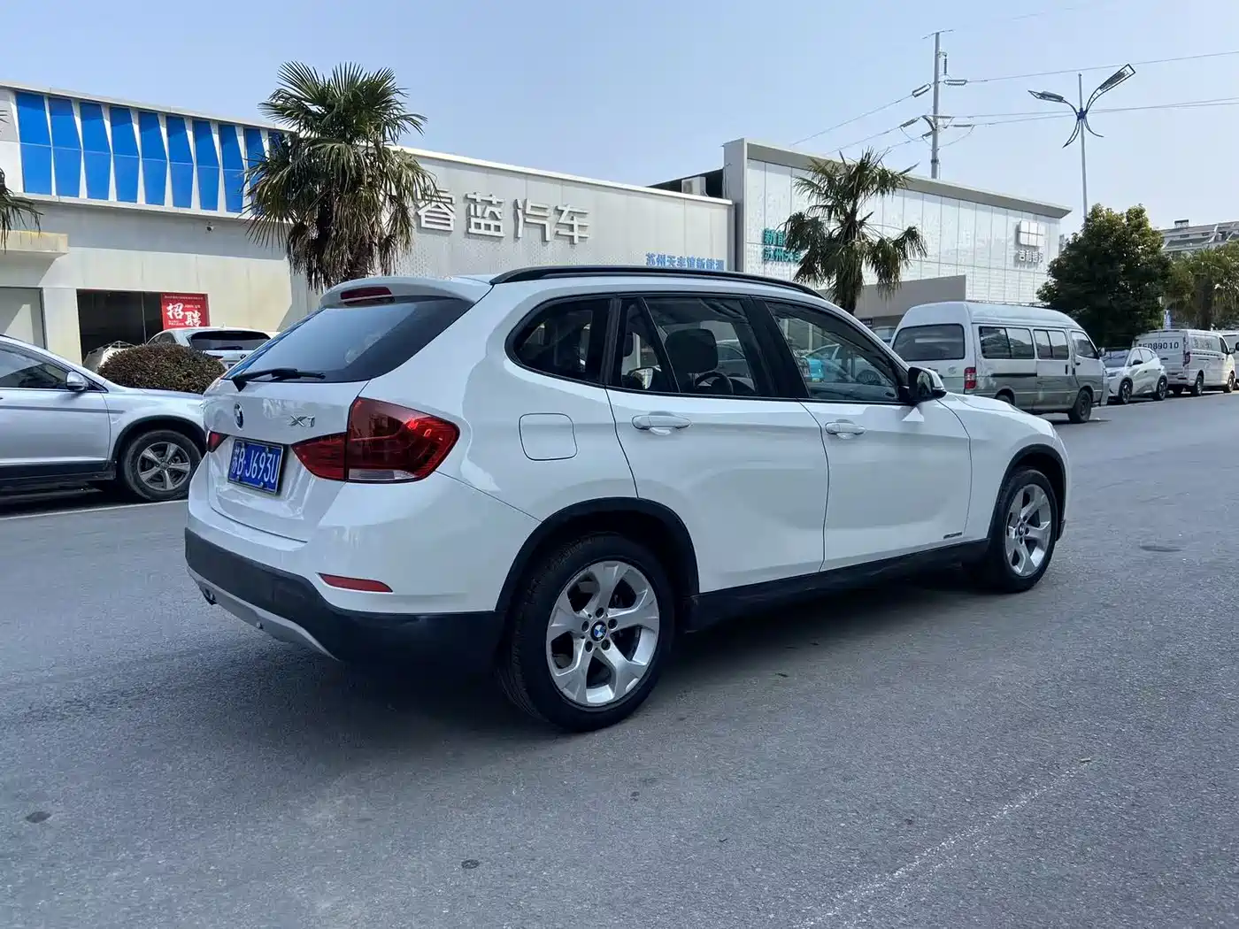 BMW X1 2013 sDrive18i Fashion фото 4