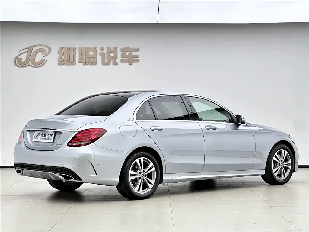 Mercedes-Benz C-Class 2018 C 200 L Sport Edition фото 5