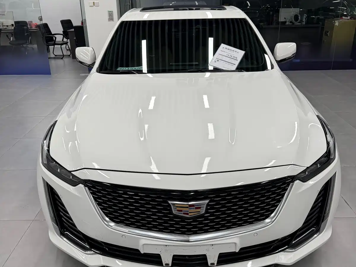 CADILLAC CT5