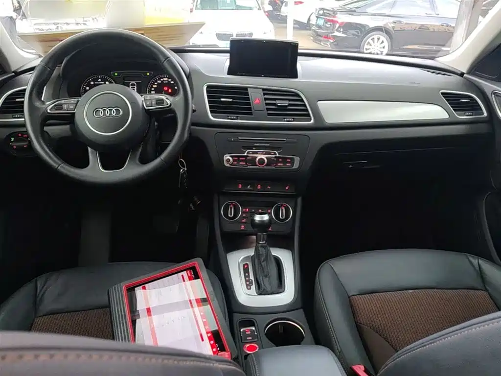 Audi Q3 2017 35 TFSI Fashion фото 10