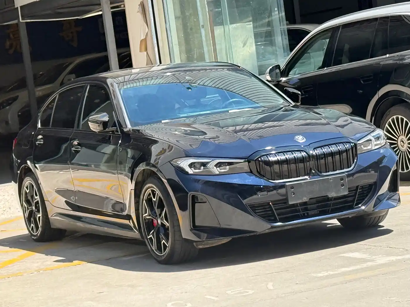 Photo 3 - BMW i3