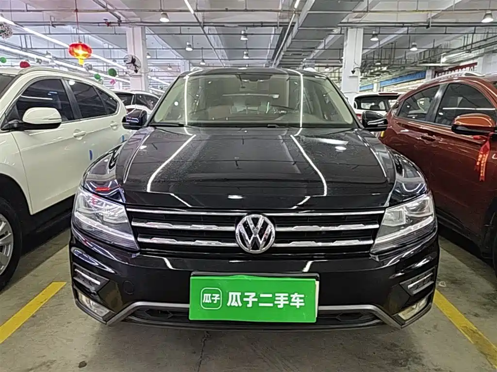 Volkswagen Tiguan L 2019 330TSI Auto 2WD Panorama Comfort Edition China V фото 3