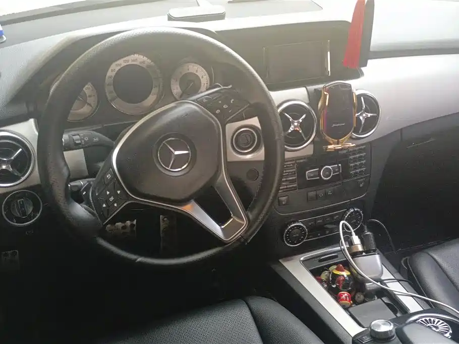 Mercedes-Benz GLK-Class 2013 GLK 300 4MATIC Dynamic фото 12