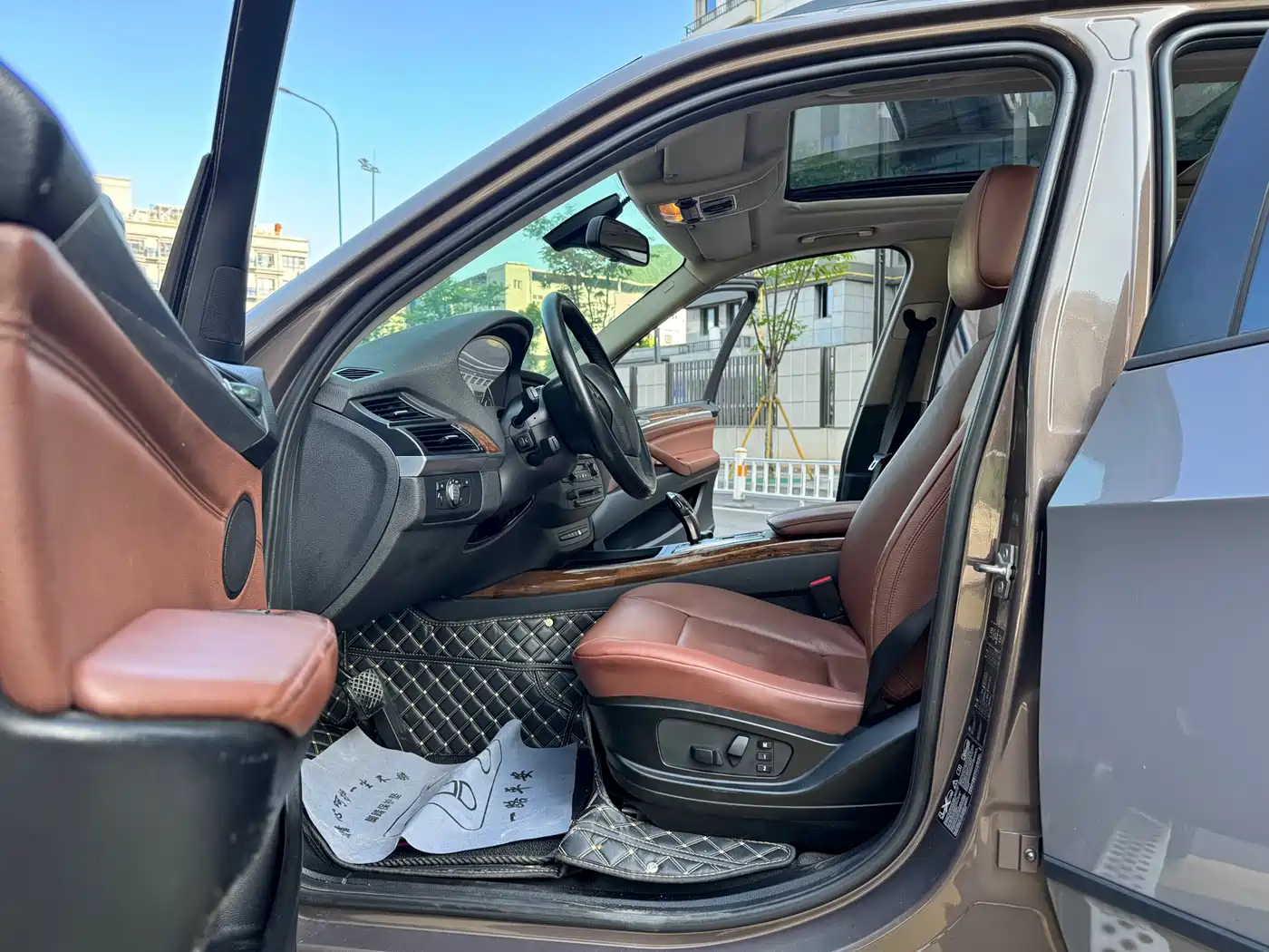 BMW X5 (Import) 2011 xDrive35i Luxury Edition фото 11