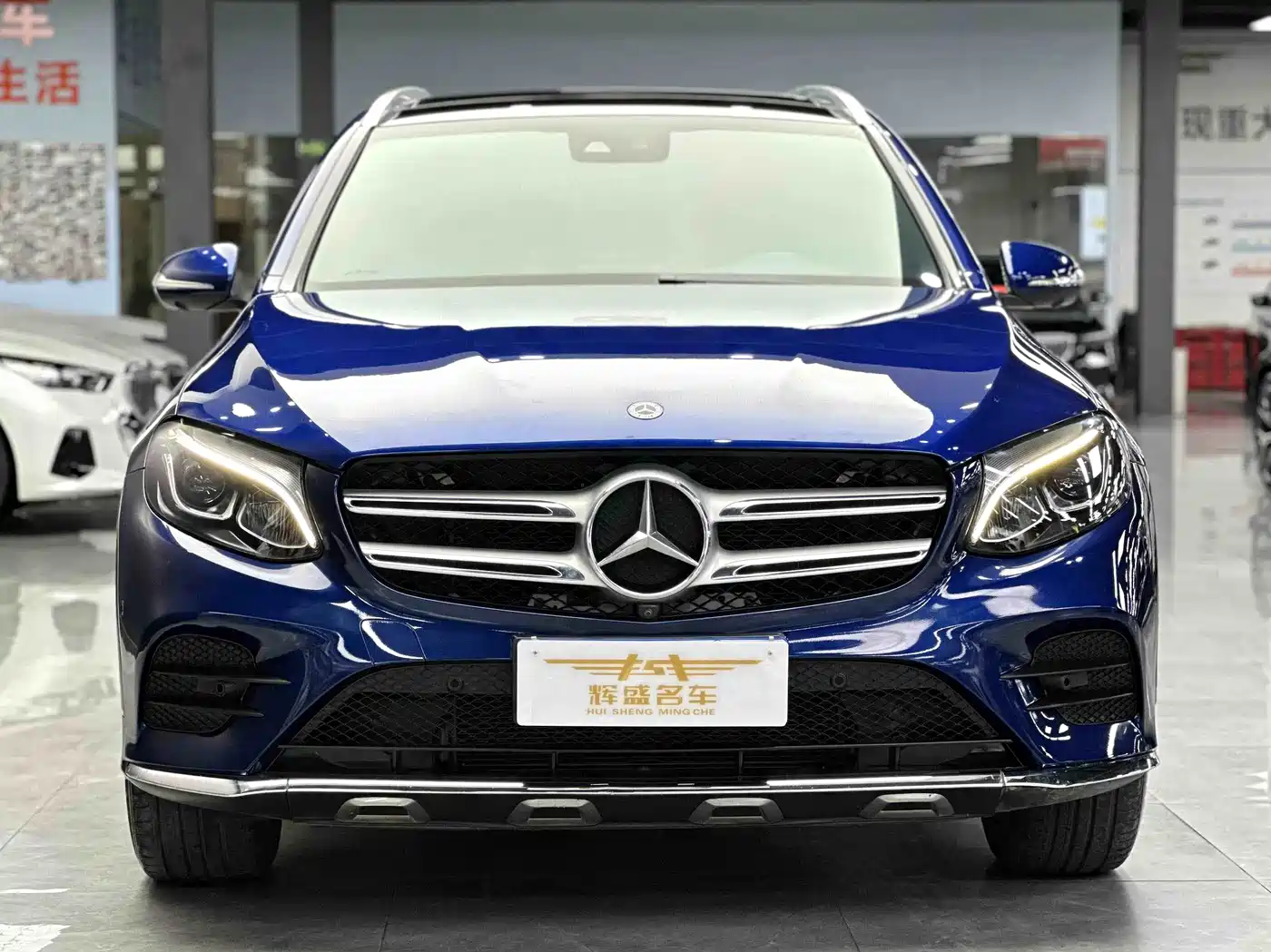 Mercedes-Benz GLC 2019 GLC 260 4MATIC Luxury фото 2