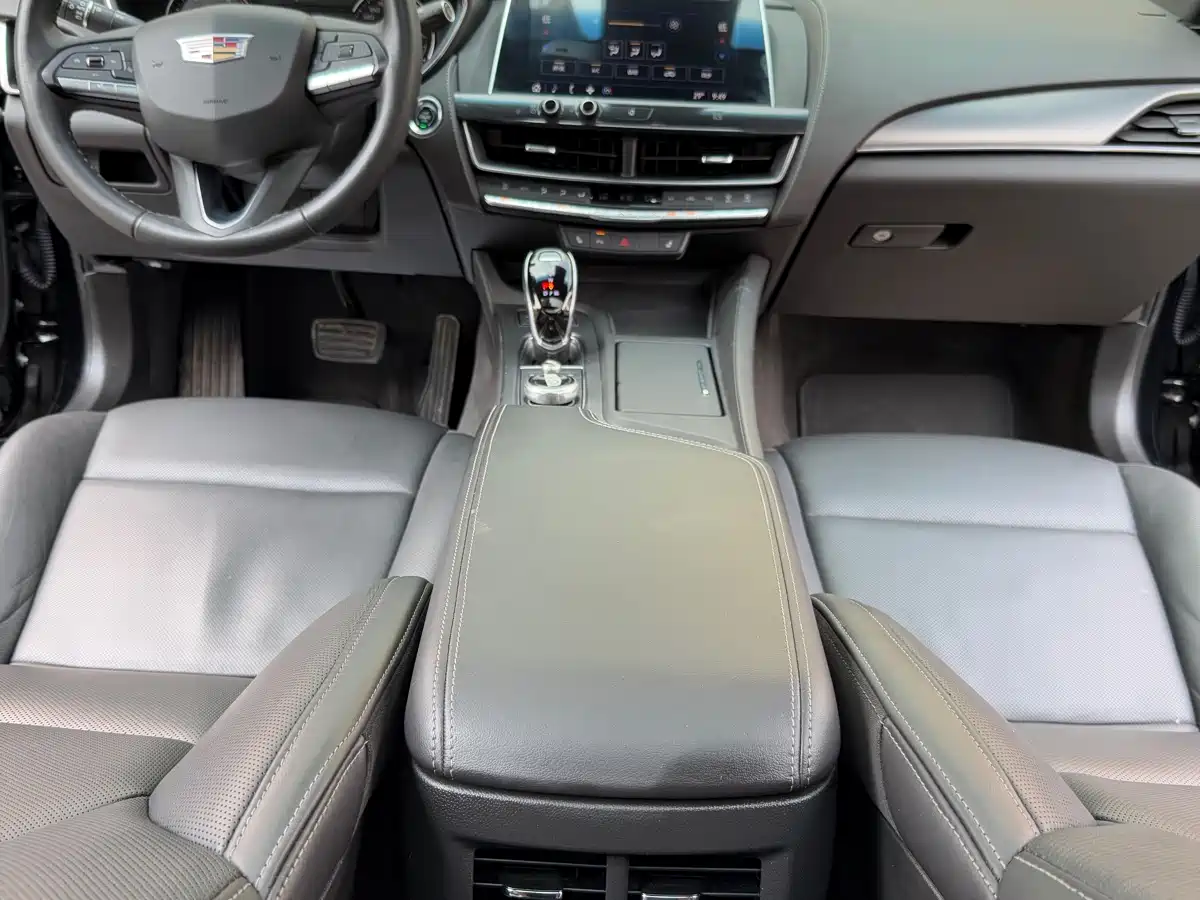 Cadillac CT5 2021 28T Luxury фото 31