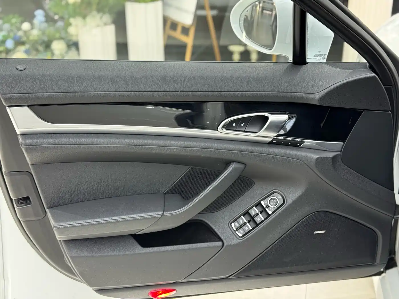 Porsche Panamera 2014 Panamera 4 3.0T фото 9