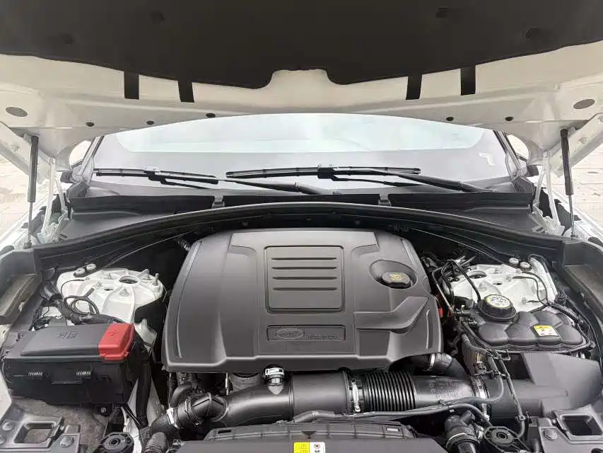 Land Rover Range Rover Velar 2024 2024 Dynamic SE