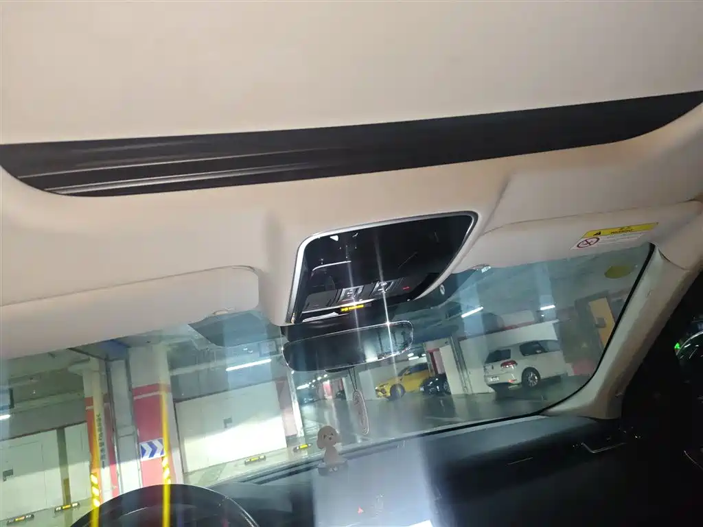 Land Rover Range Rover Velar 2017 P250 S фото 9