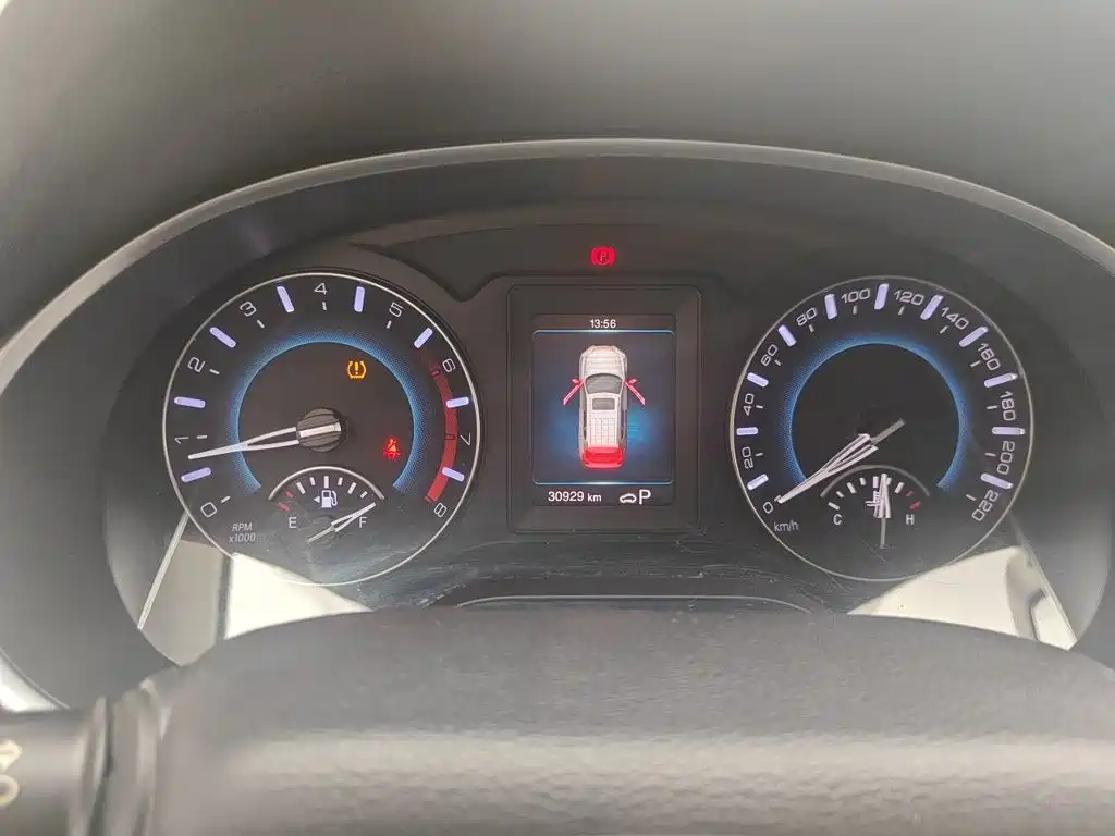 Фото 7 - Haval H2