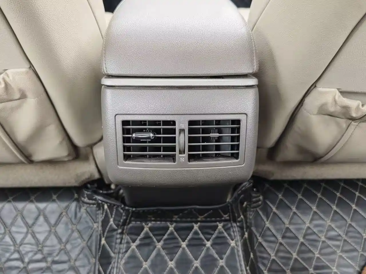 Toyota Camry 2009 2009 Model 200G Luxury Edition