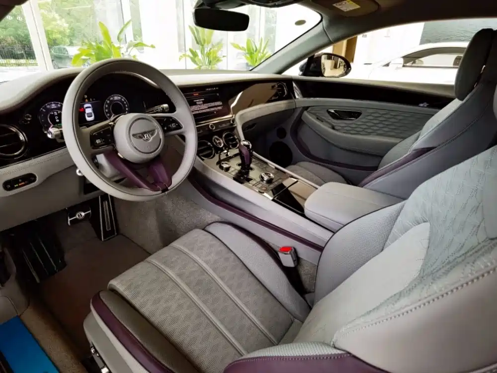 Bentley Continental Plug-in Hybrid 2025 2025 GT Ultimate Edition