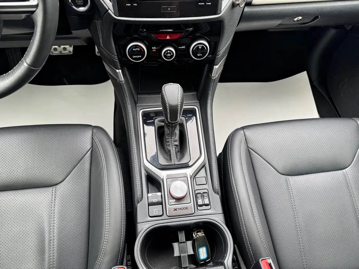 Subaru Forester 2022 2.0i AWD Luxury Edition with EyeSight фото 20