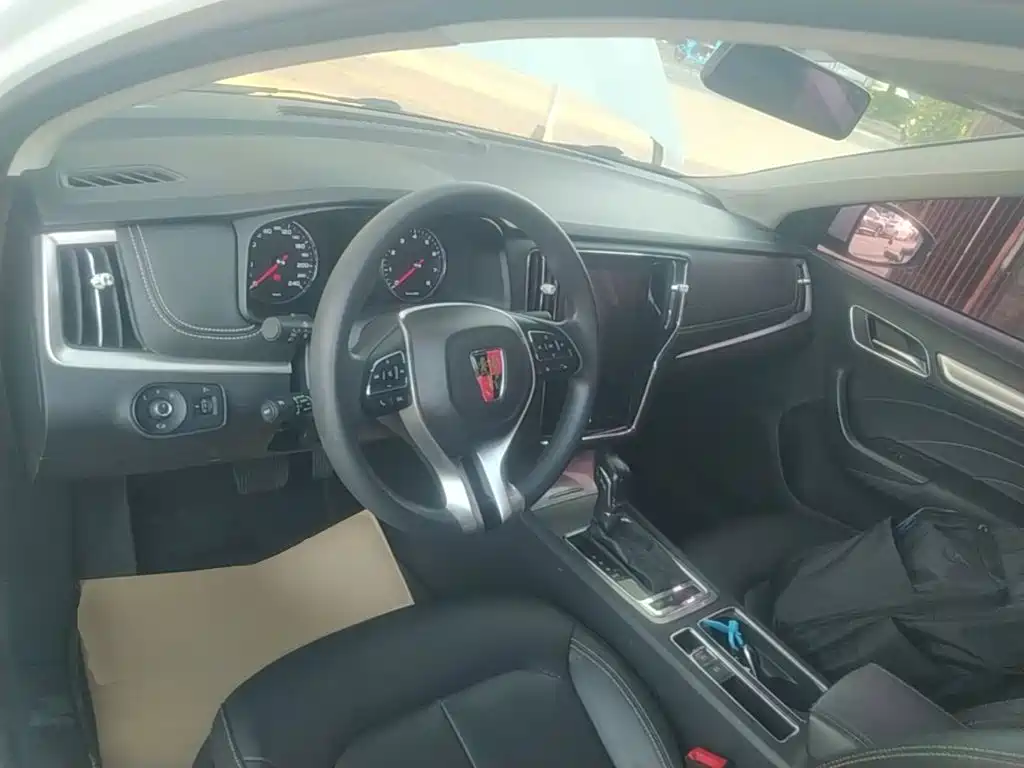 Roewe i6 2020 2020 PLUS 20T TST 4G Connected Glory Flagship Edition