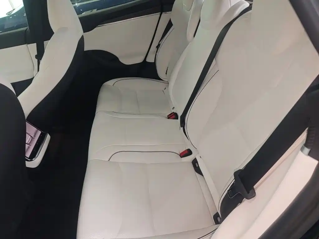 Tesla Model S 2023 2023 Tri-motor AWD Plaid
