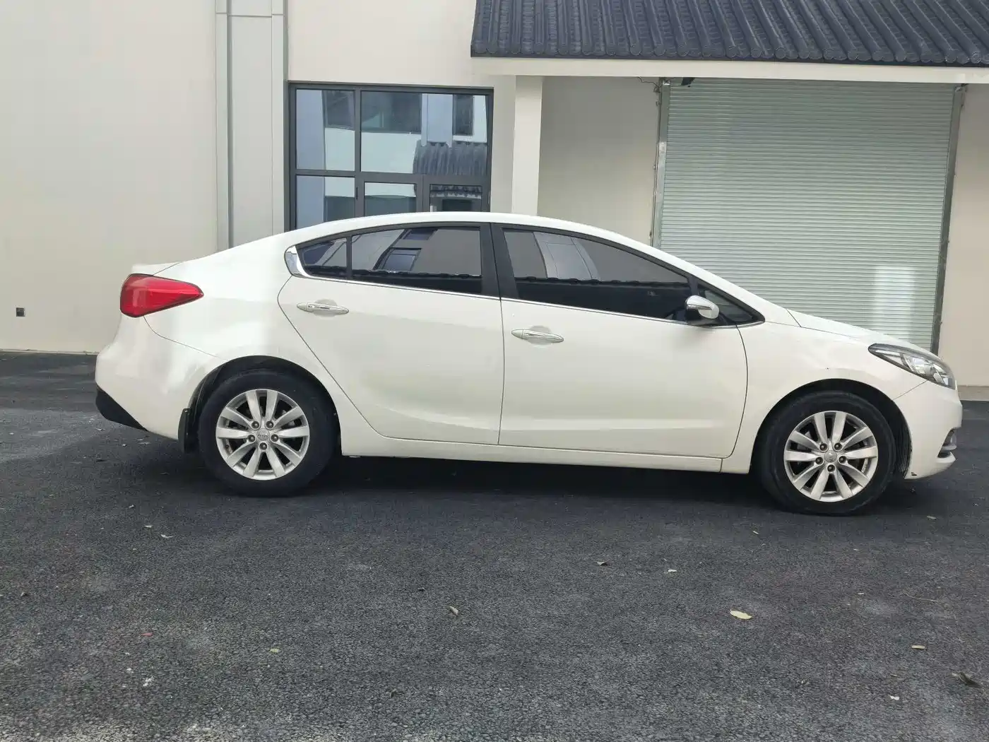 Kia K3 2013 1.6L Automatic GLS фото 6