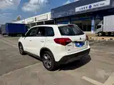 صورة 9 - Suzuki Vitara