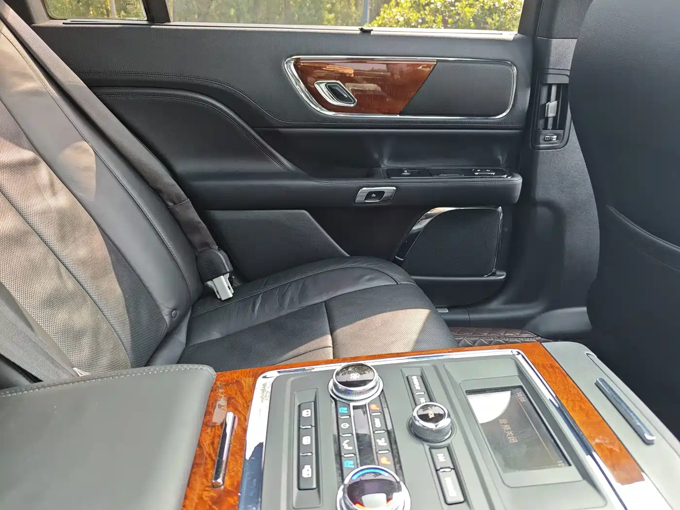 Lincoln Continental 2018 2017 2.0T 2WD Elegance Edition