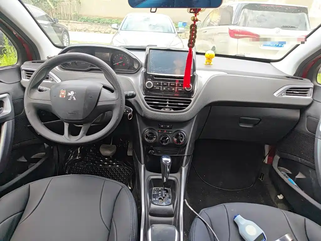 Peugeot 2008 2016 2014 1.6L Automatic Trend Edition