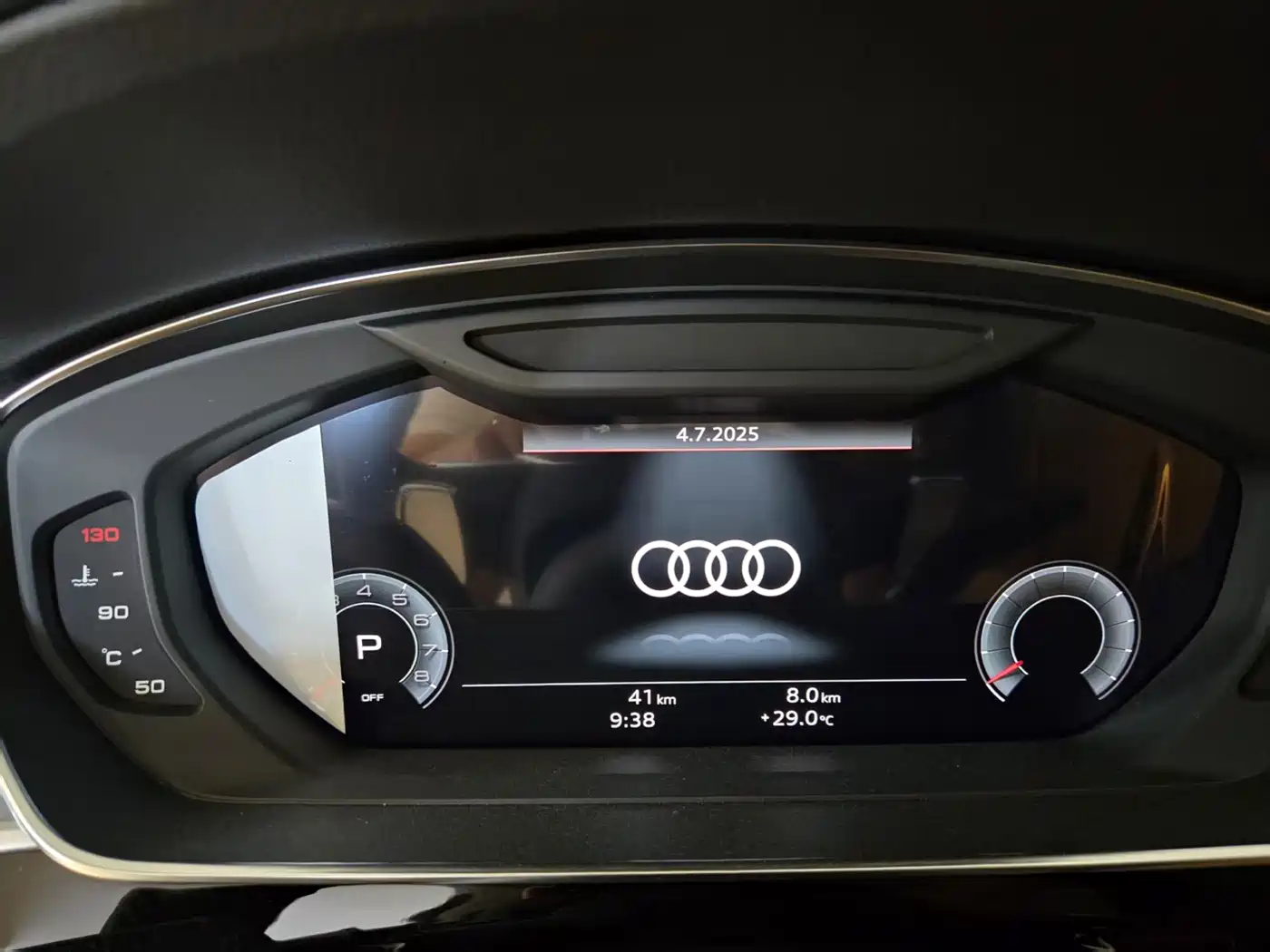 Audi A8 2025 A8L 50 TFSI quattro Exclusive Selection фото 10