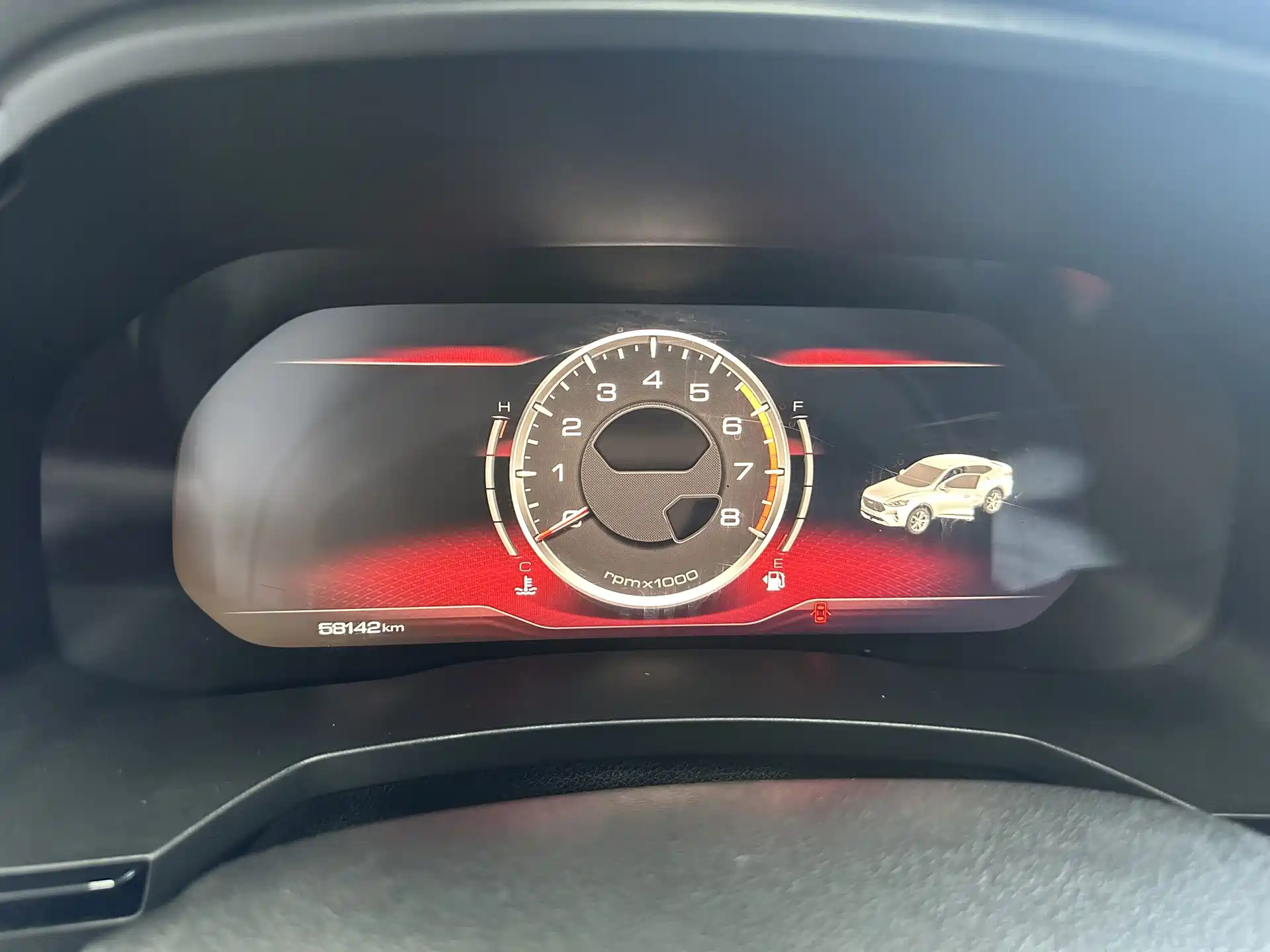 Фото 16 - Haval F7x