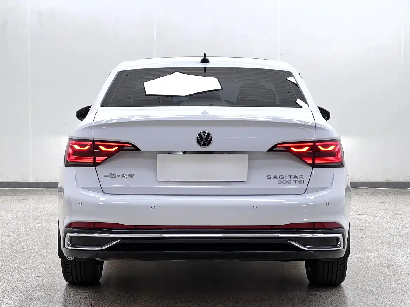Volkswagen Sagitar 2023 300TSI DSG Surpassing Edition фото 21