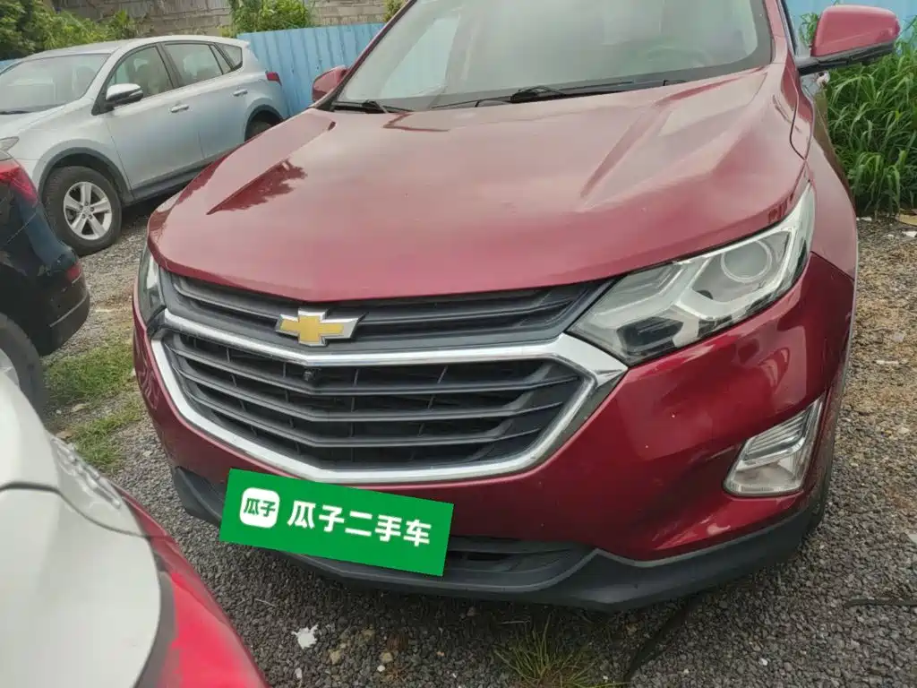 Фото 3 - Chevrolet Equinox