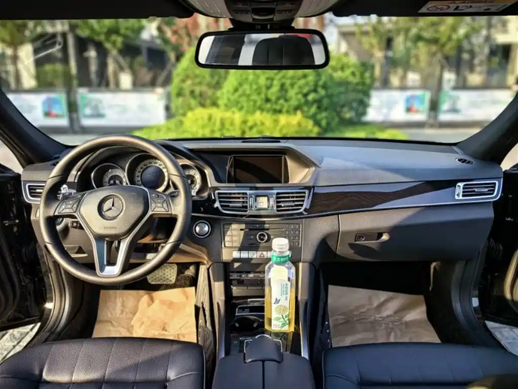 Mercedes-Benz E-Class 2015 Facelift E 260 L Sport фото 7