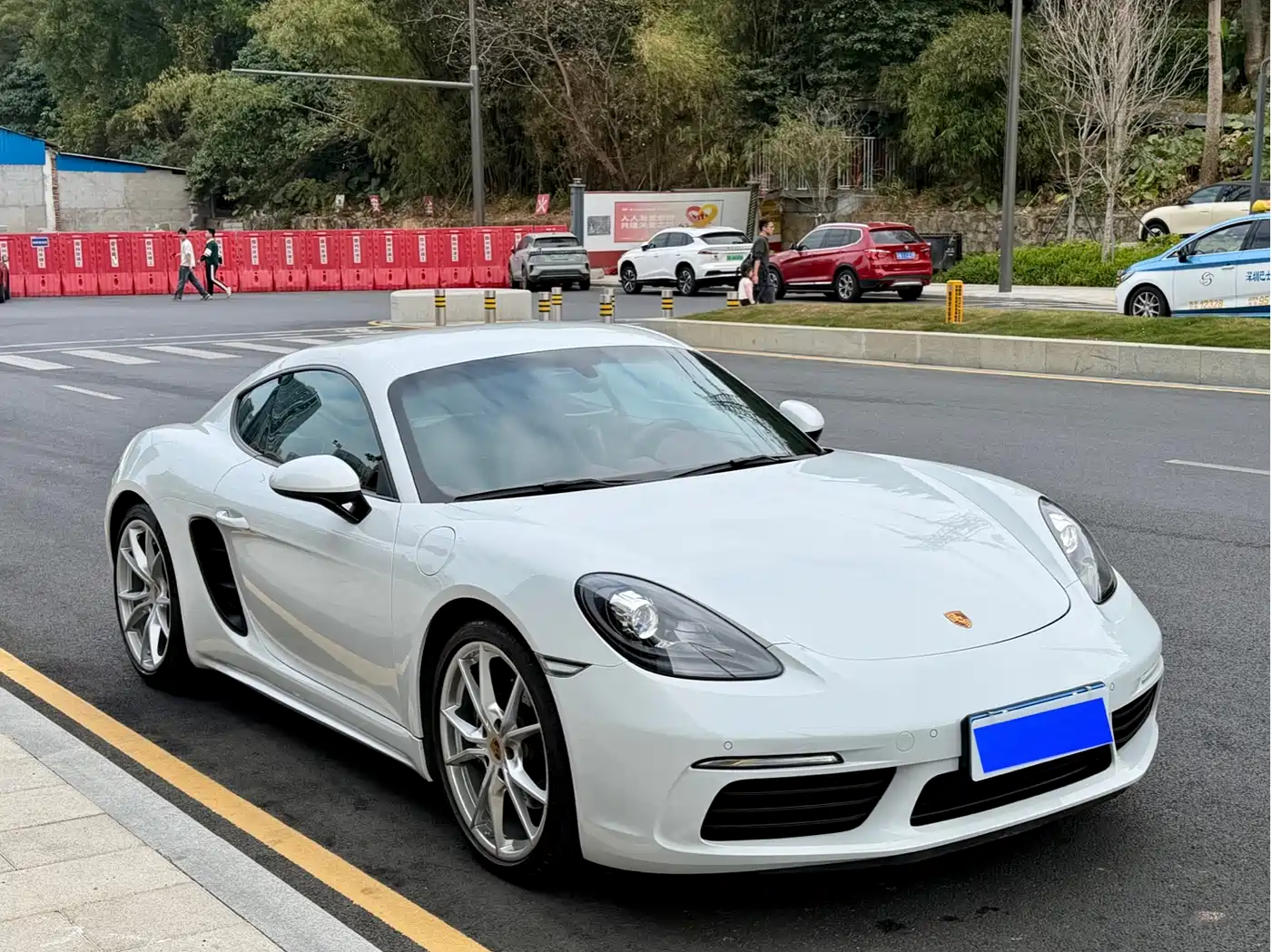 Porsche 718 2020 Cayman 2.0T фото 3