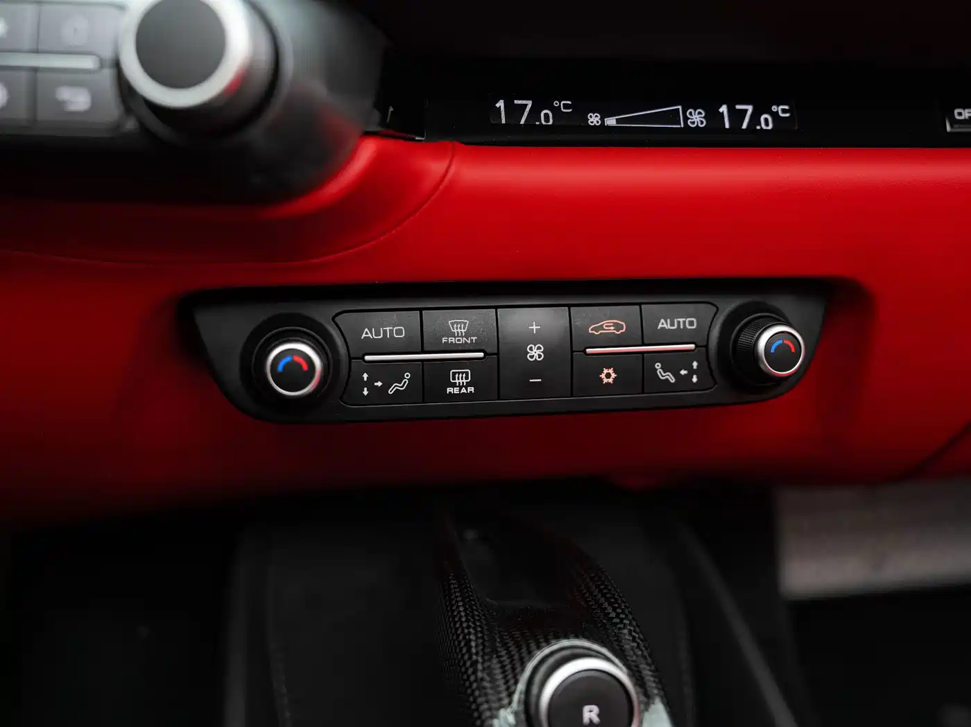 Ferrari 812 2021 2020 6.5L GTS