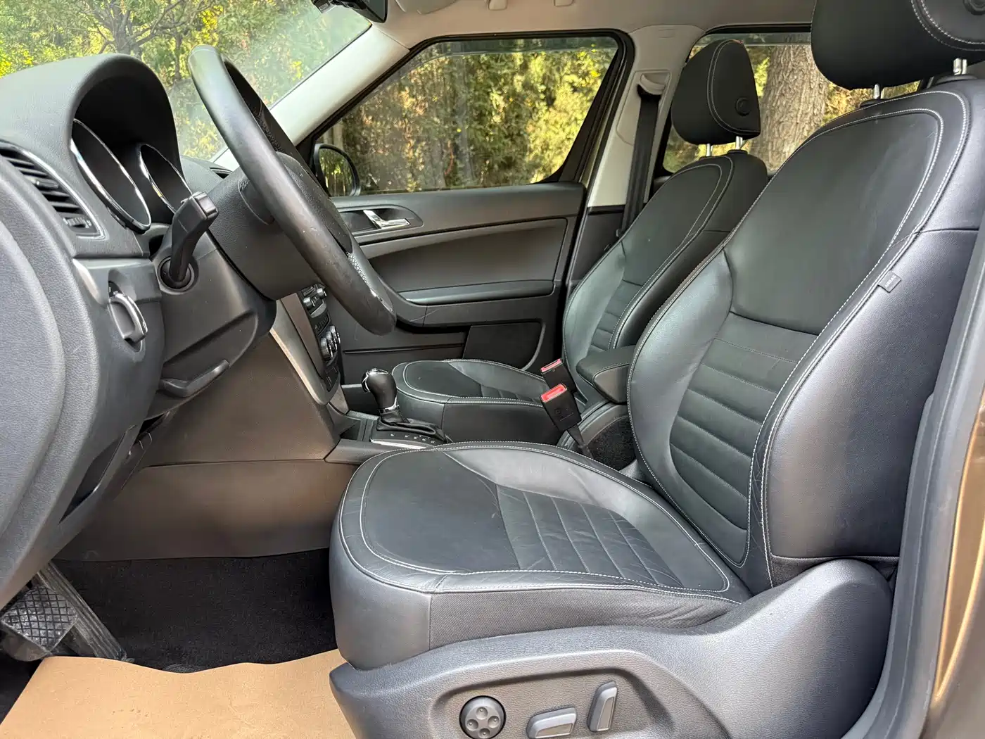 Škoda Yeti 2016 1.4TSI DSG Prestige Edition фото 14