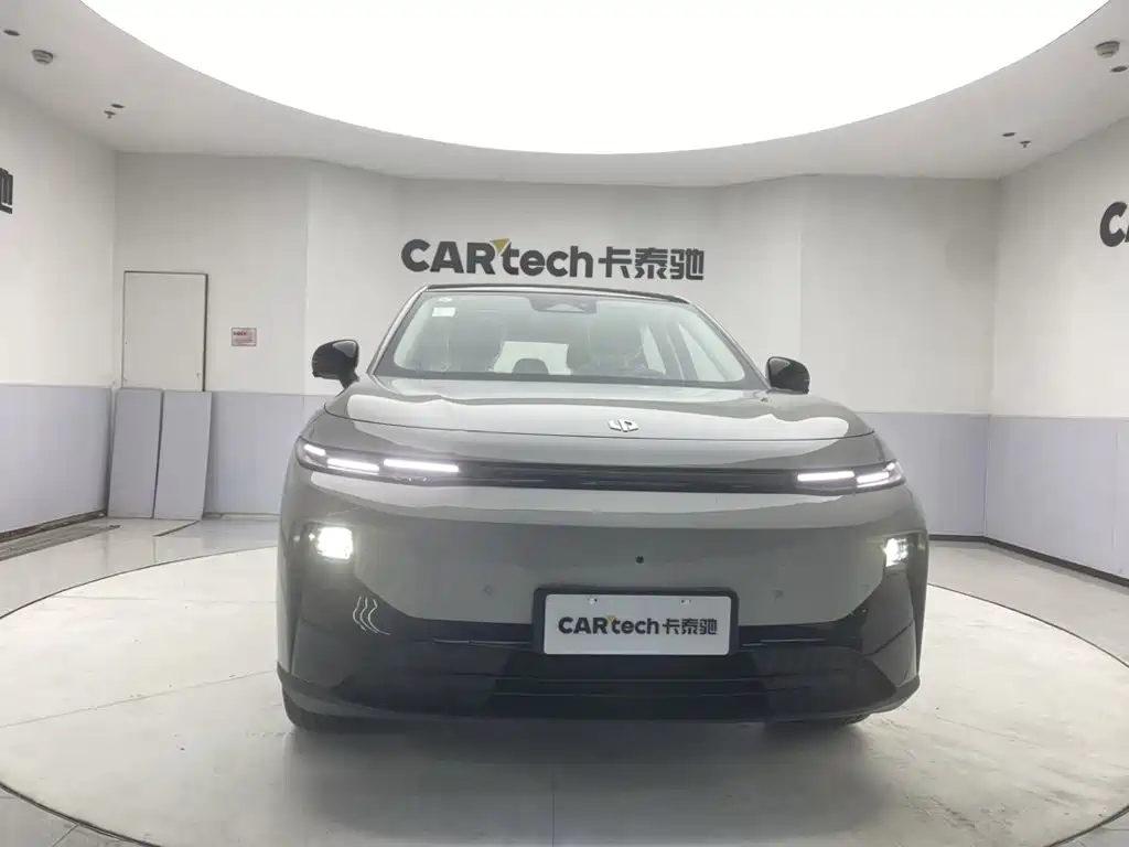 2026 Leapmotor B10