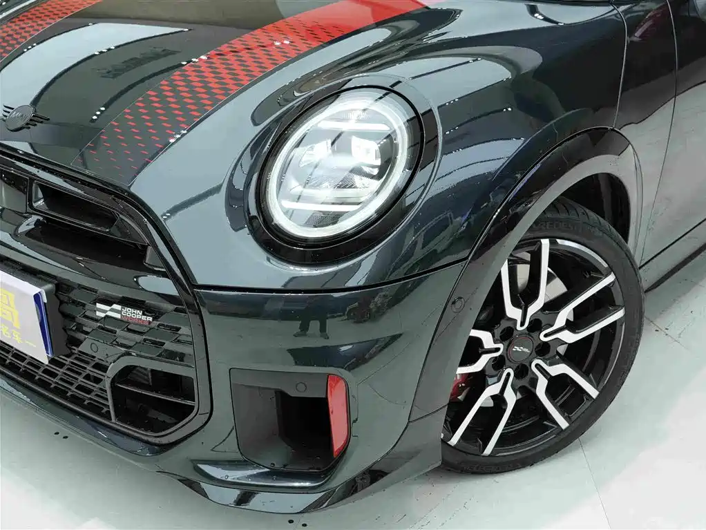 MINI JCW 2026 2025 JOHN COOPER WORKS