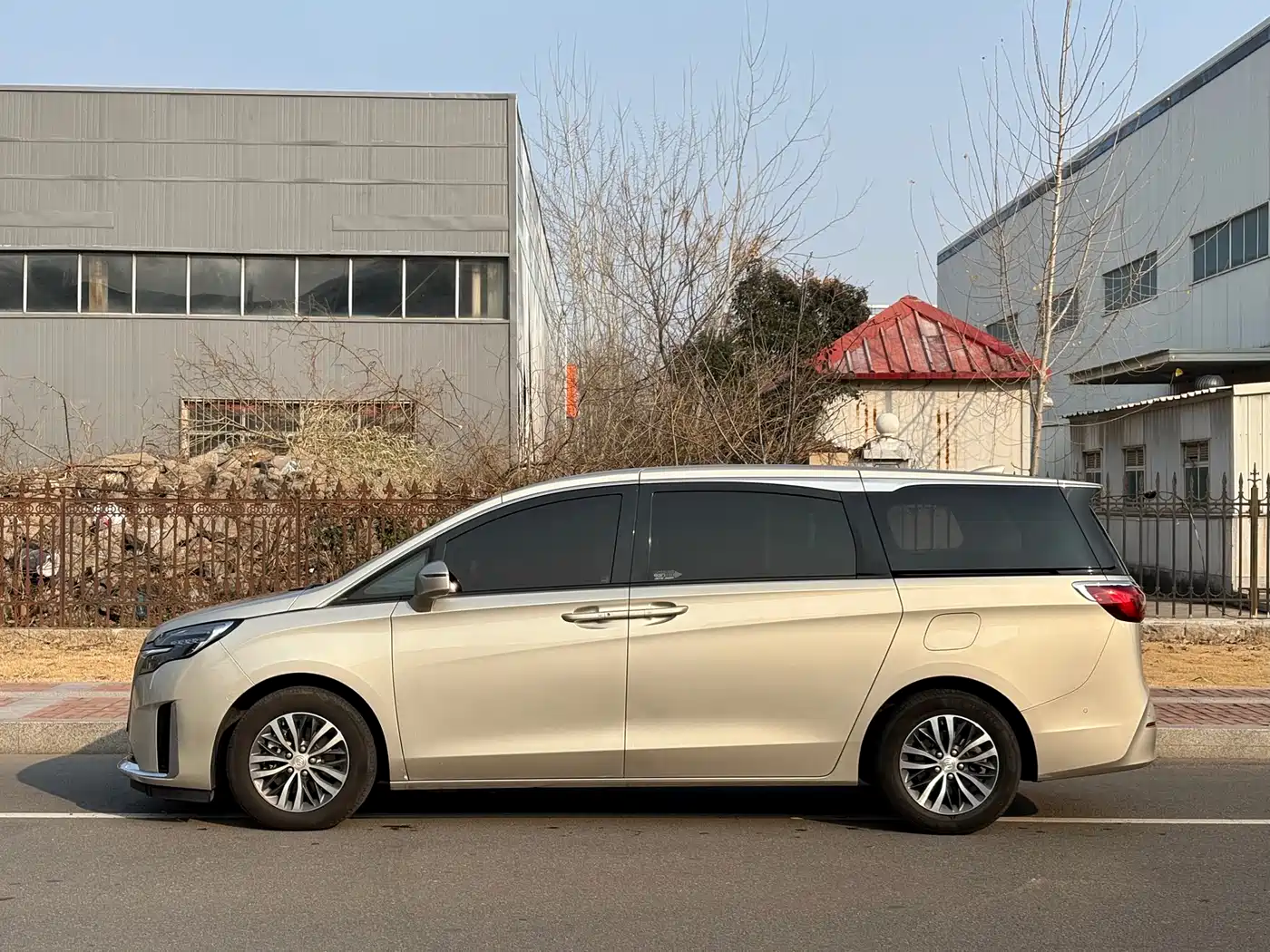 Buick GL8 2020 Model ES Landglory 653T Premium фото 5